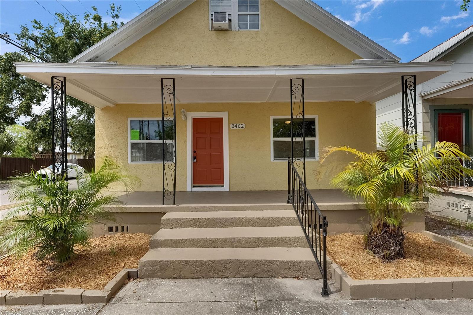 Image 3 of 42 For 2402 Harper Street