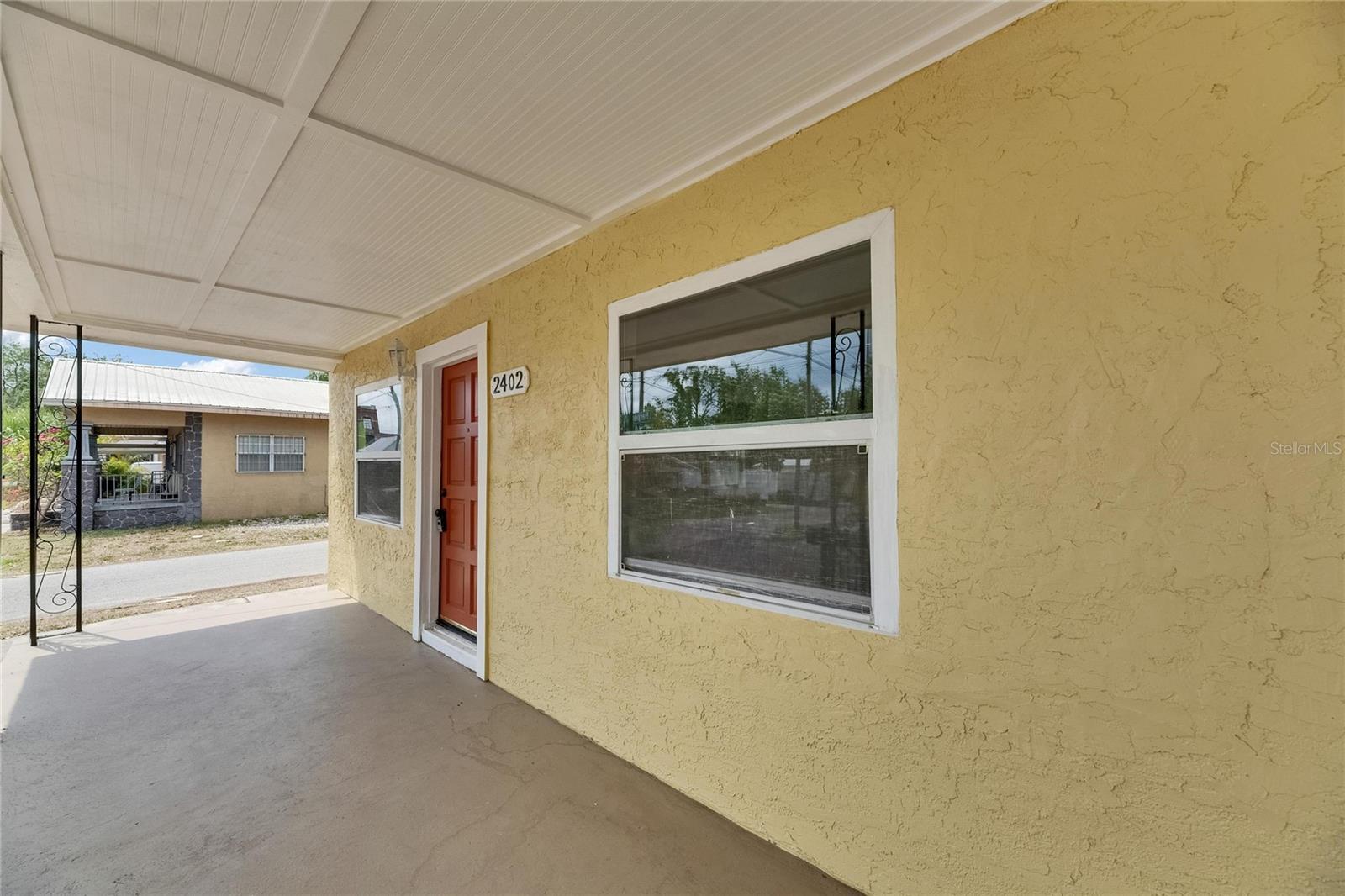 Image 4 of 42 For 2402 Harper Street