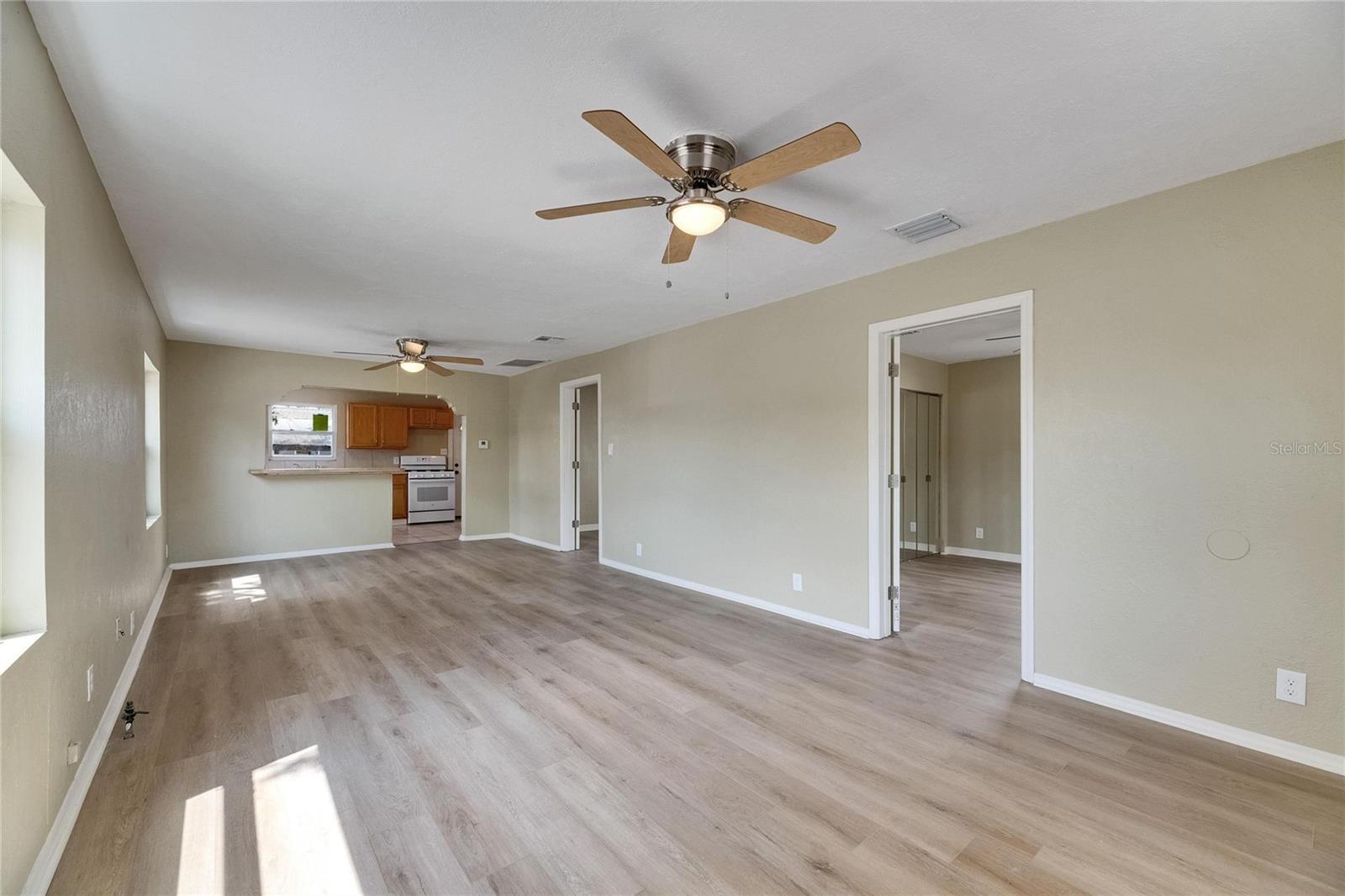 Image 6 of 42 For 2402 Harper Street