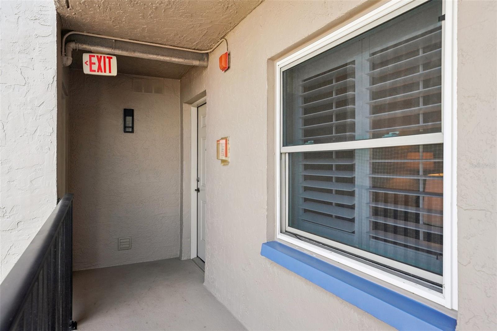 Image 34 of 56 For 14300 Gulf Boulevard 401