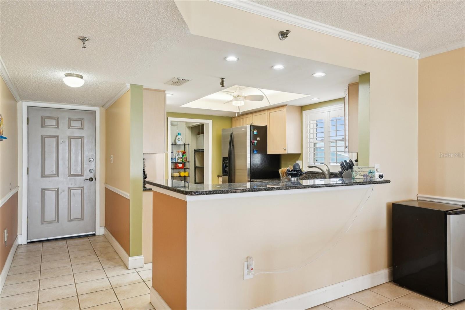 Image 43 of 56 For 14300 Gulf Boulevard 401