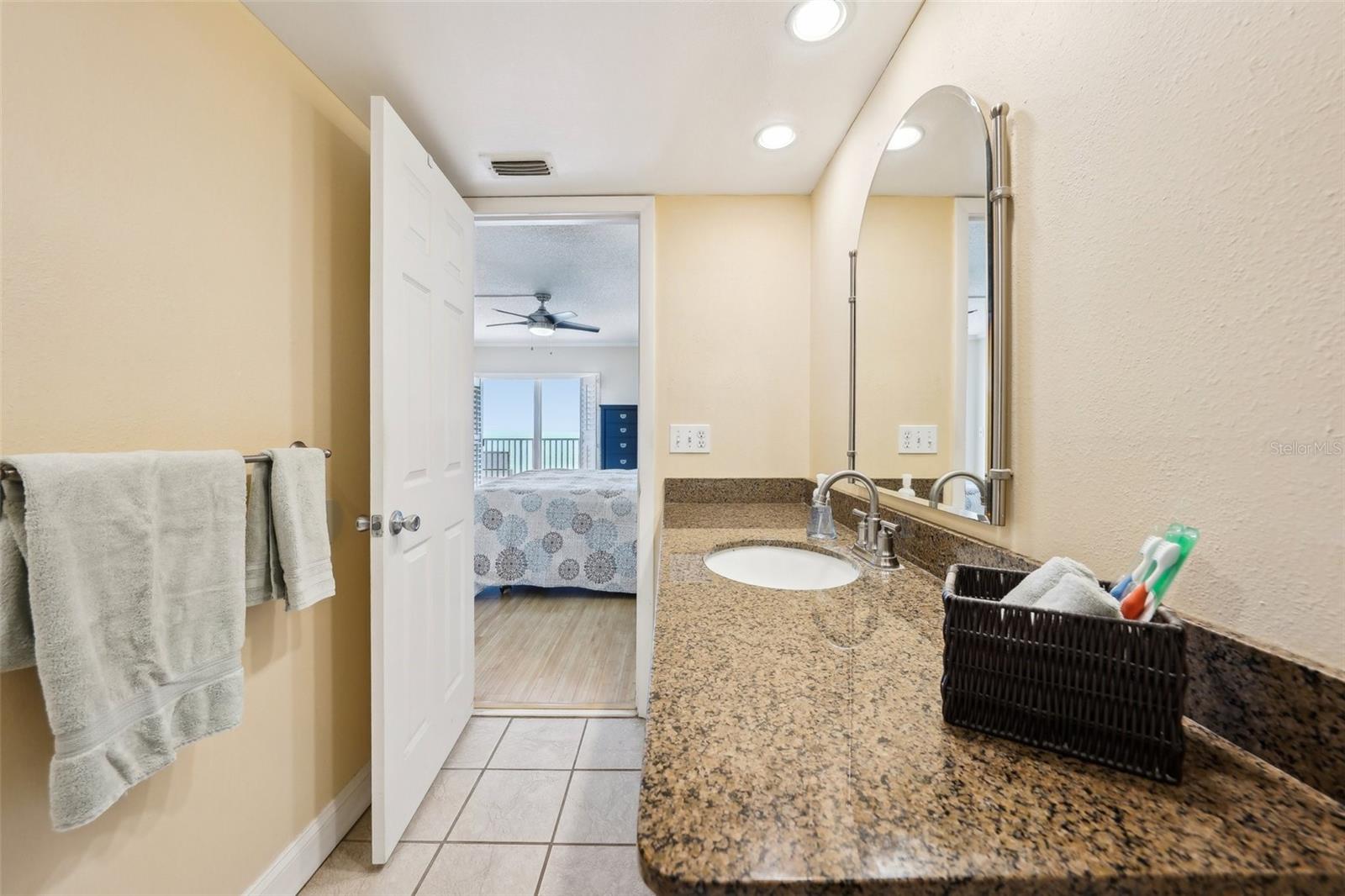 Image 45 of 56 For 14300 Gulf Boulevard 401