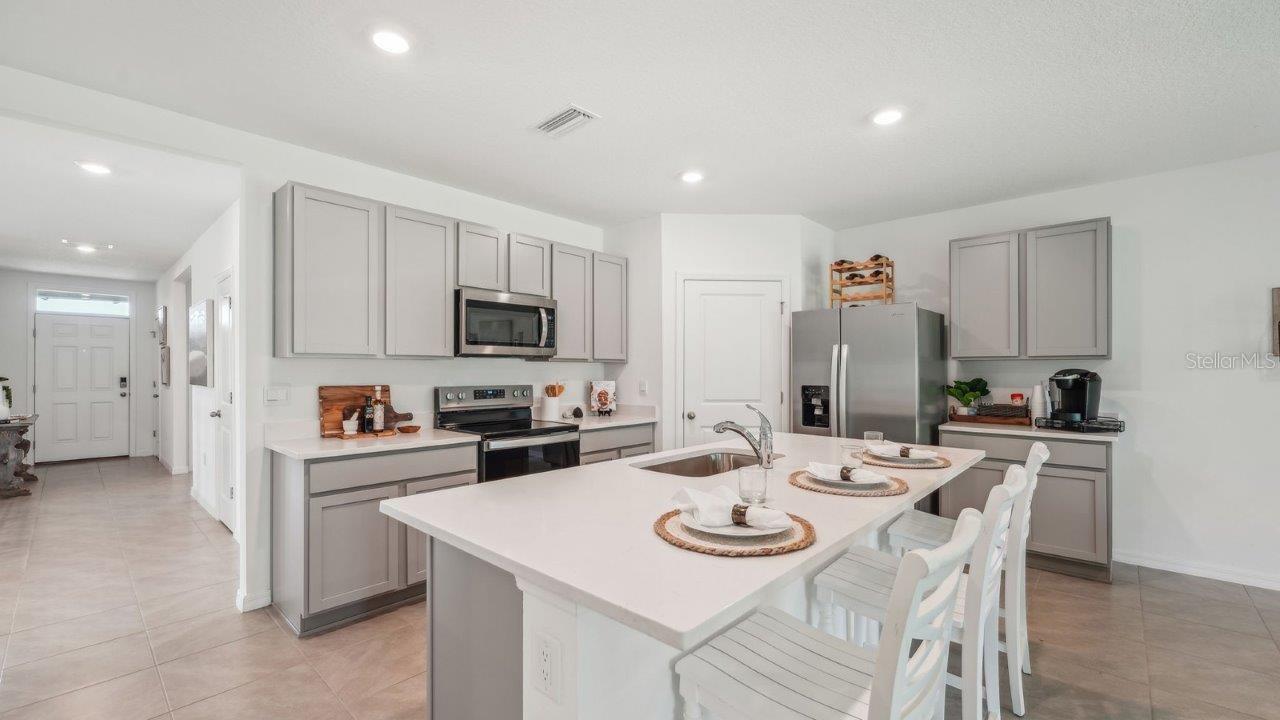 Image 5 of 18 For 7732 Wheat Stone Drive