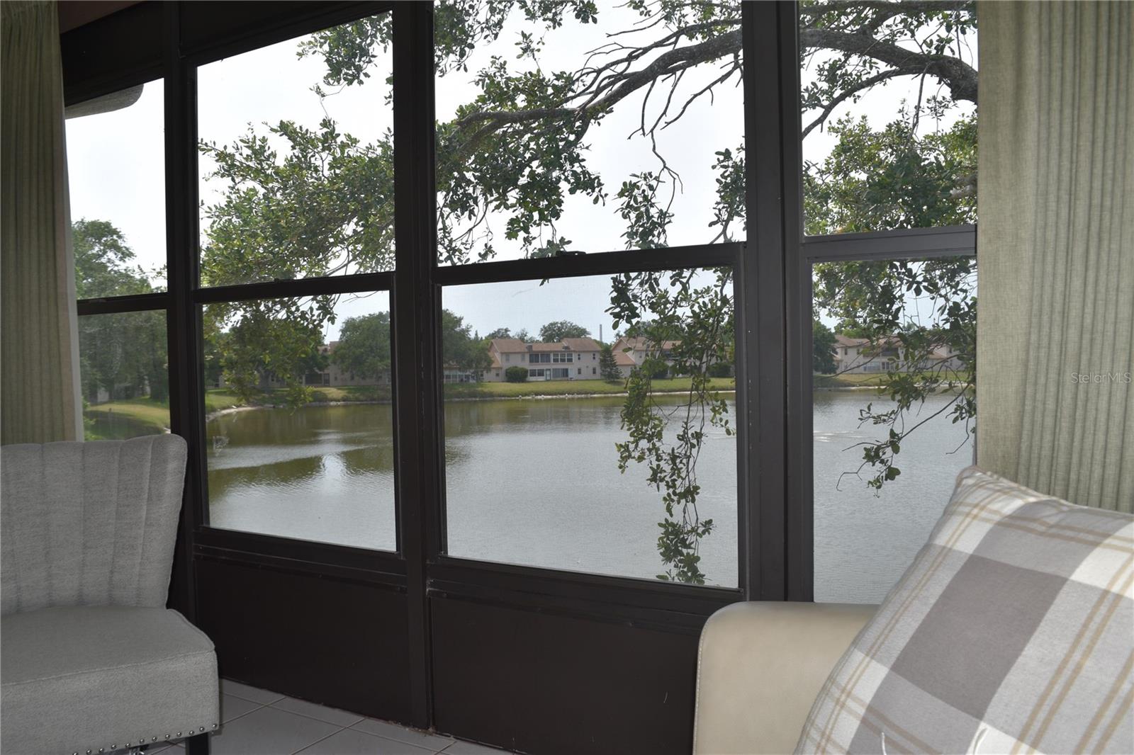Image 5 of 24 For 3861 Sailmaker Lane 3861