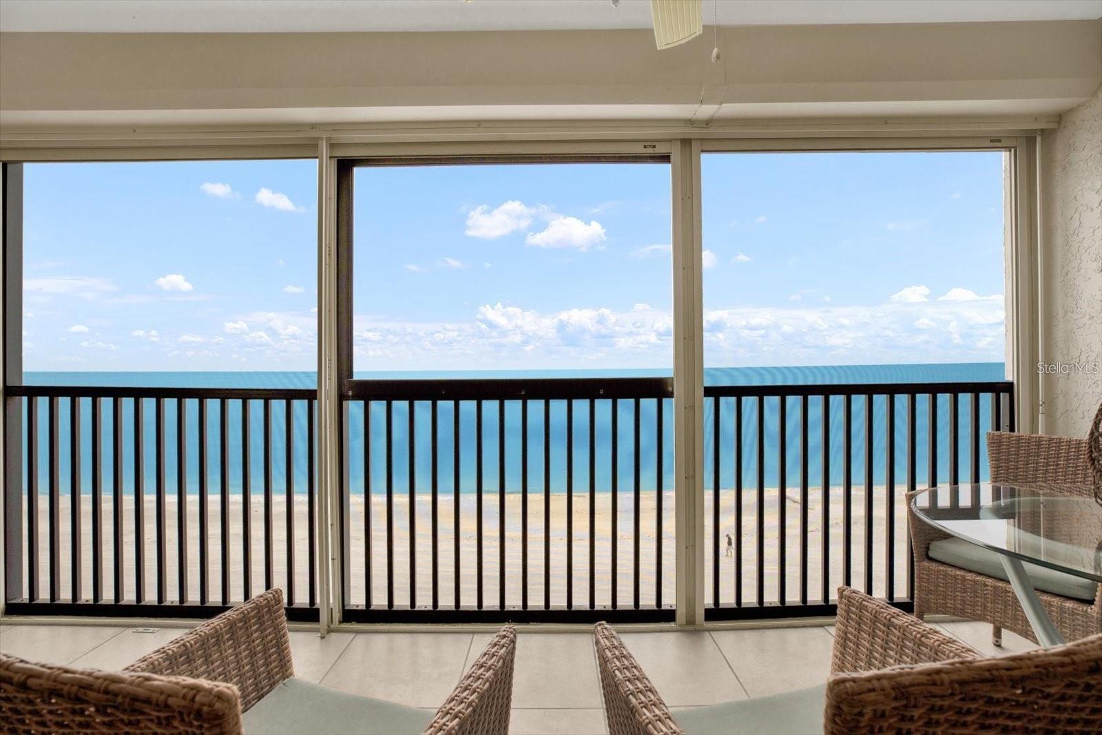 Image 3 of 16 For 15462 Gulf Boulevard 406