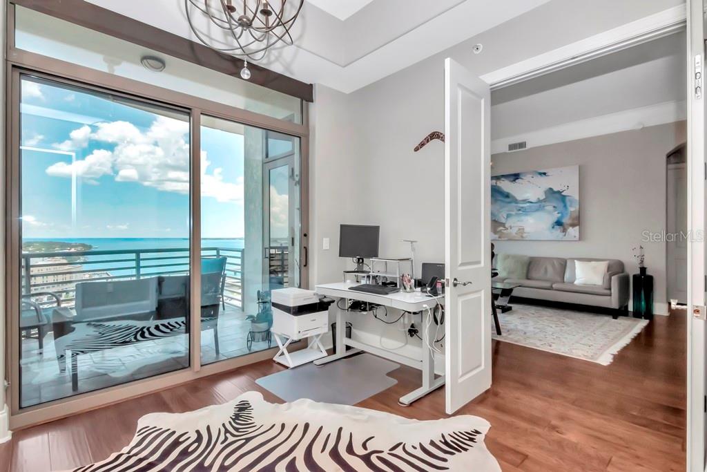 Image 13 of 24 For 275 Bayshore Boulevard 1708