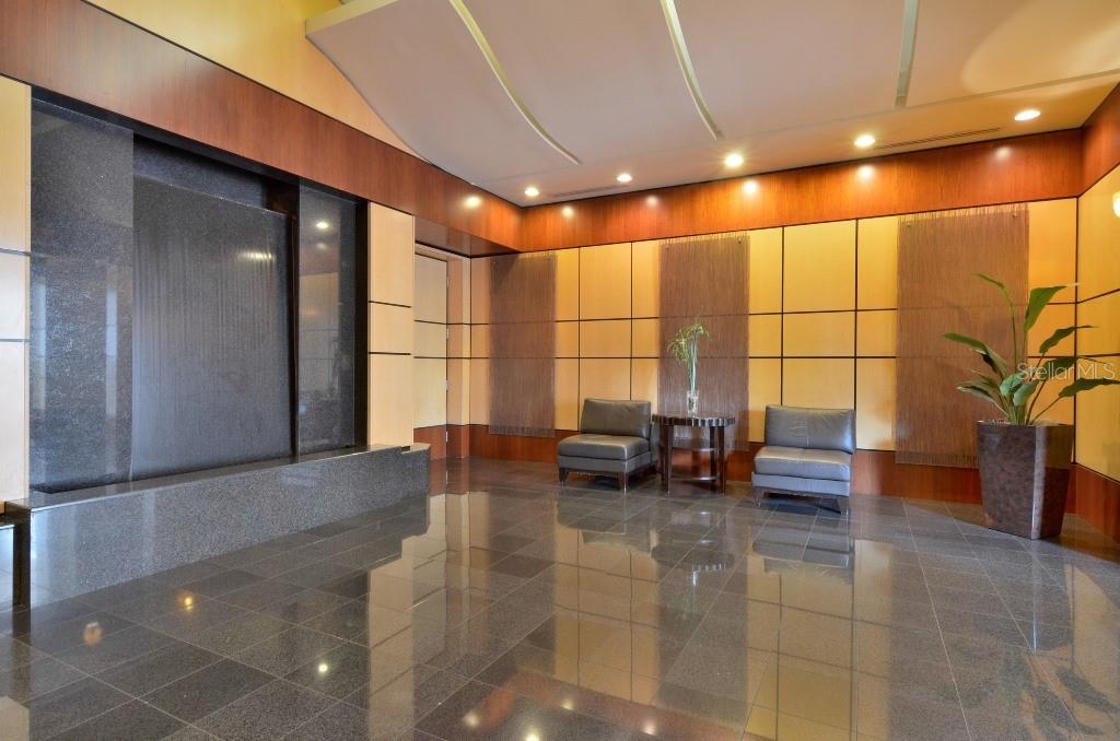 Image 2 of 24 For 275 Bayshore Boulevard 1708