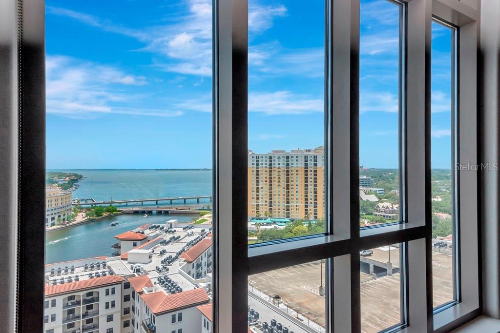 Image 23 of 24 For 275 Bayshore Boulevard 1708