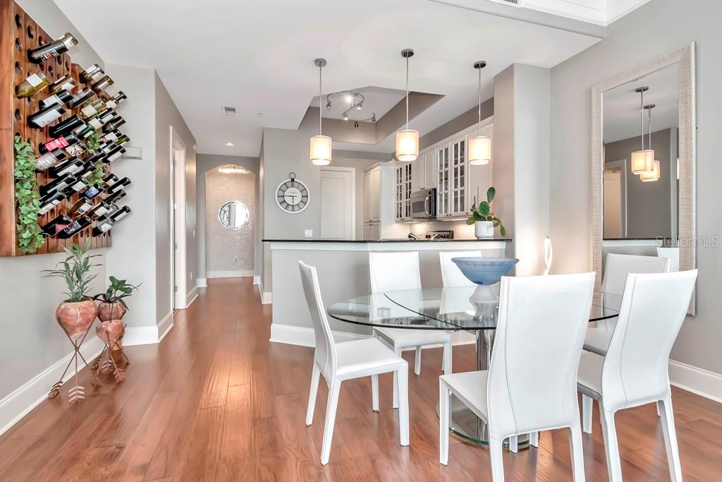 Image 7 of 24 For 275 Bayshore Boulevard 1708