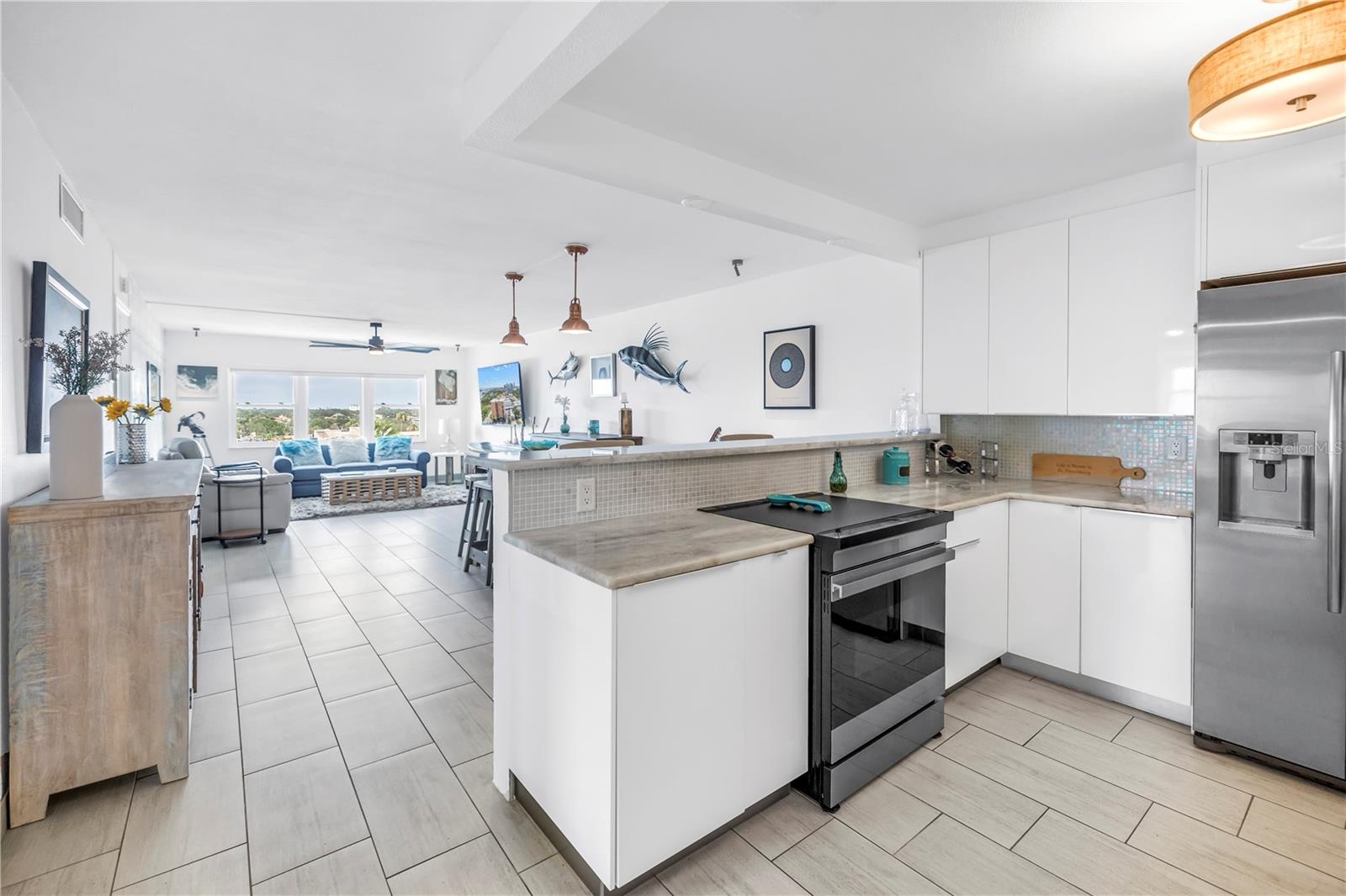 Image 11 of 32 For 1120 Shore Drive Ne 804
