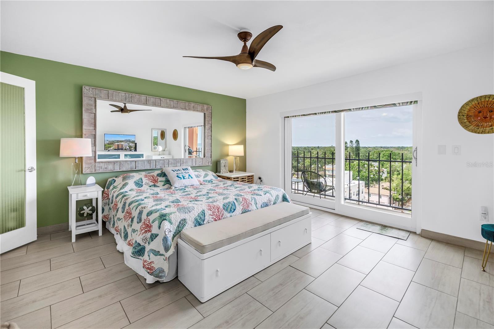 Image 17 of 32 For 1120 Shore Drive Ne 804