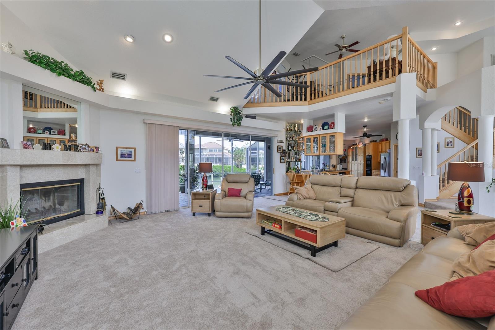 Image 11 of 69 For 915 Symphony Isles Boulevard