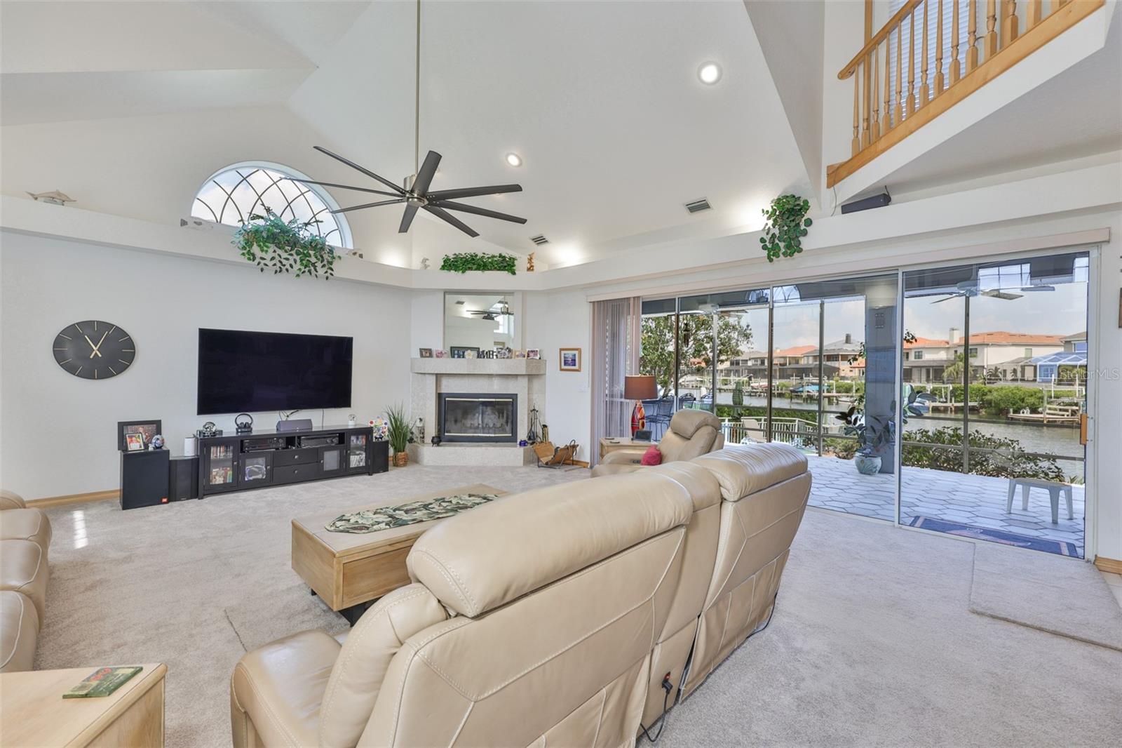 Image 13 of 69 For 915 Symphony Isles Boulevard