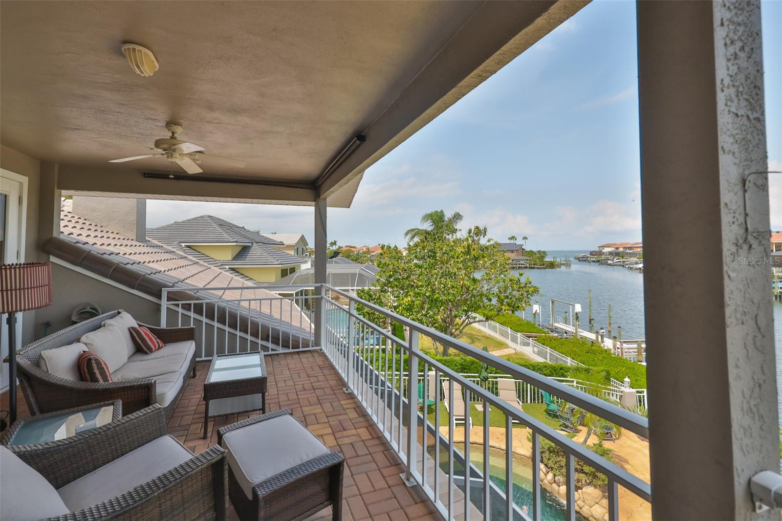 Image 29 of 69 For 915 Symphony Isles Boulevard