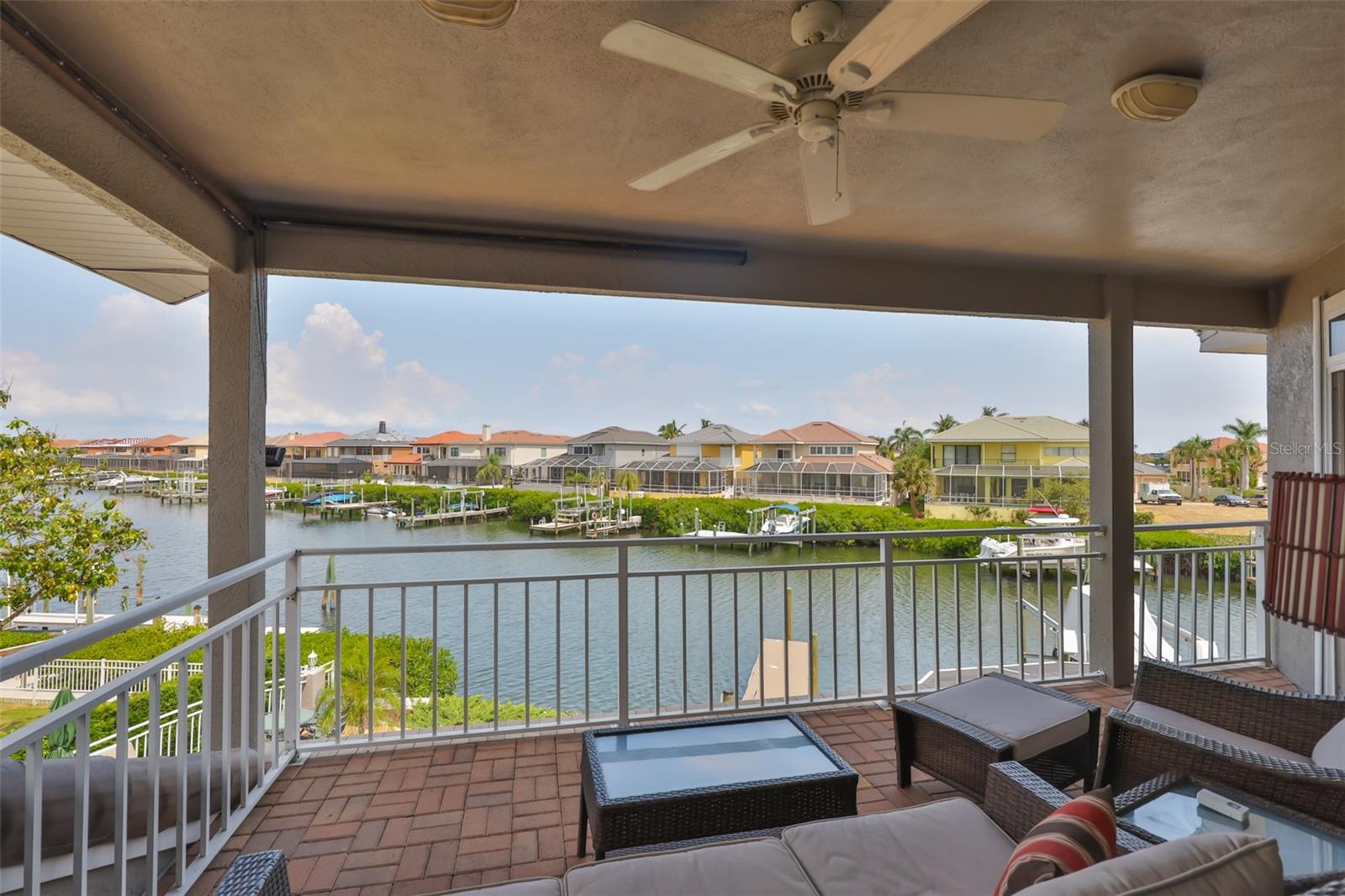 Image 30 of 69 For 915 Symphony Isles Boulevard