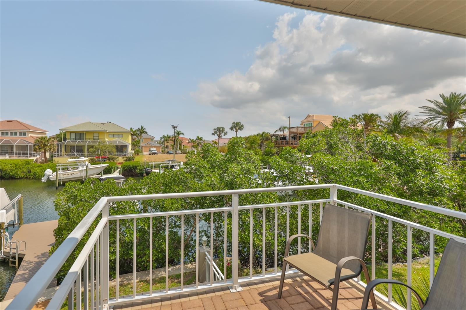 Image 33 of 69 For 915 Symphony Isles Boulevard