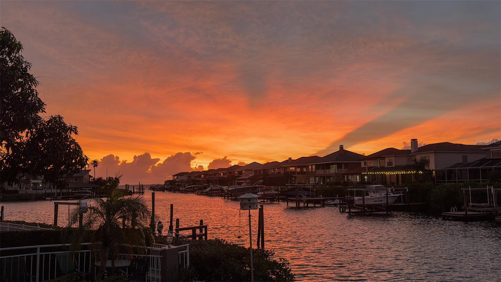 Image 55 of 69 For 915 Symphony Isles Boulevard