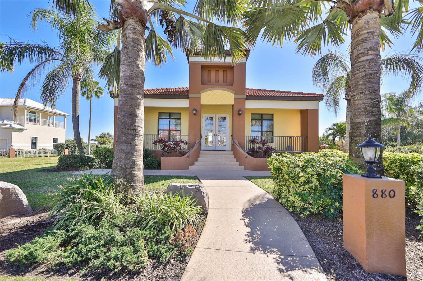 Image 59 of 69 For 915 Symphony Isles Boulevard