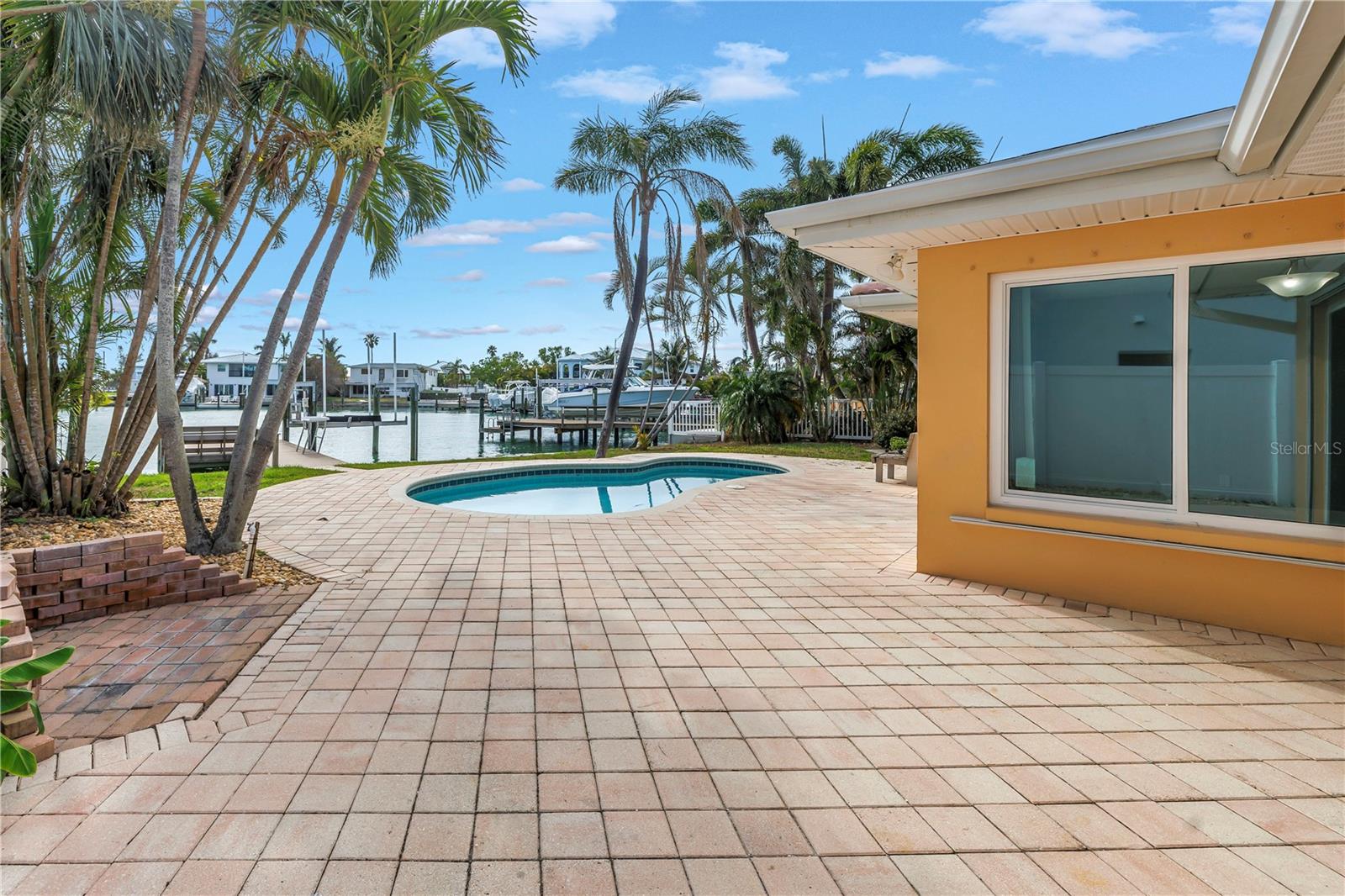 Image 33 of 80 For 10128 Yacht Club Drive