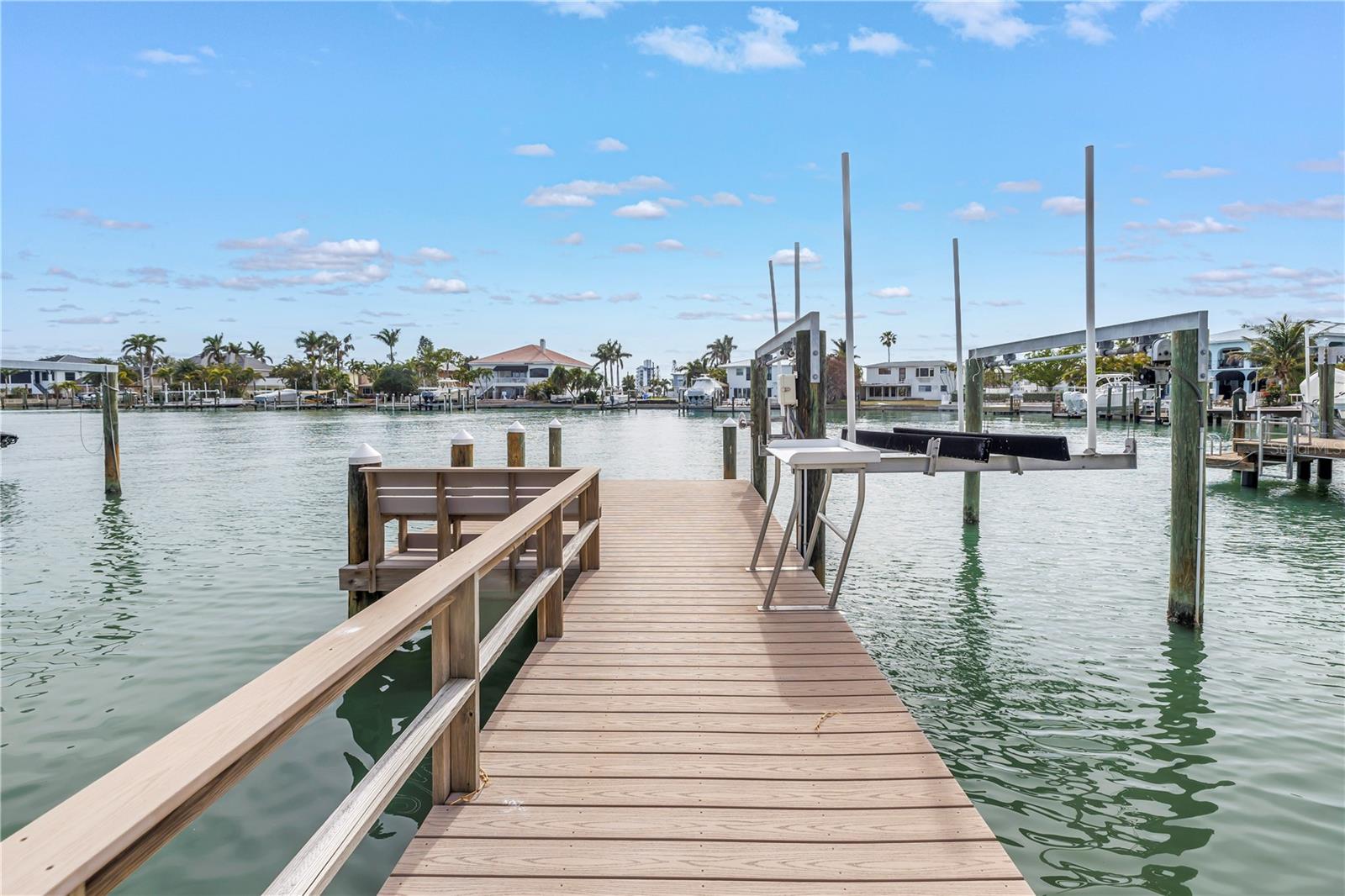 Image 40 of 80 For 10128 Yacht Club Drive