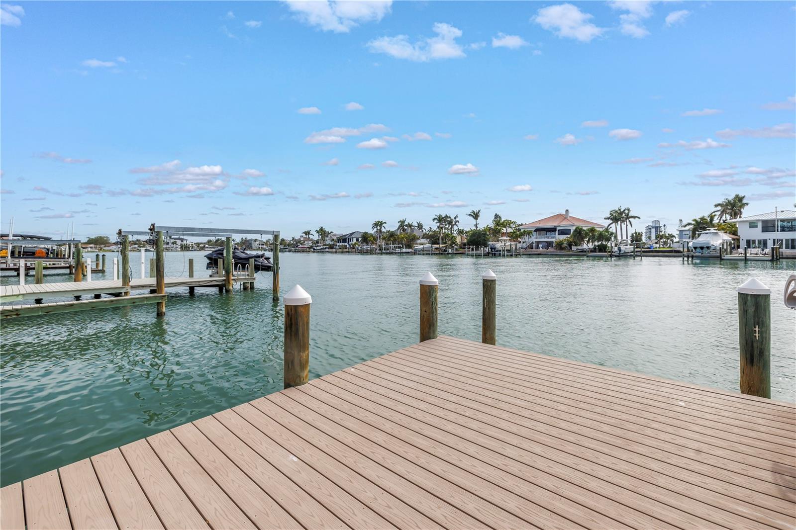 Image 41 of 80 For 10128 Yacht Club Drive