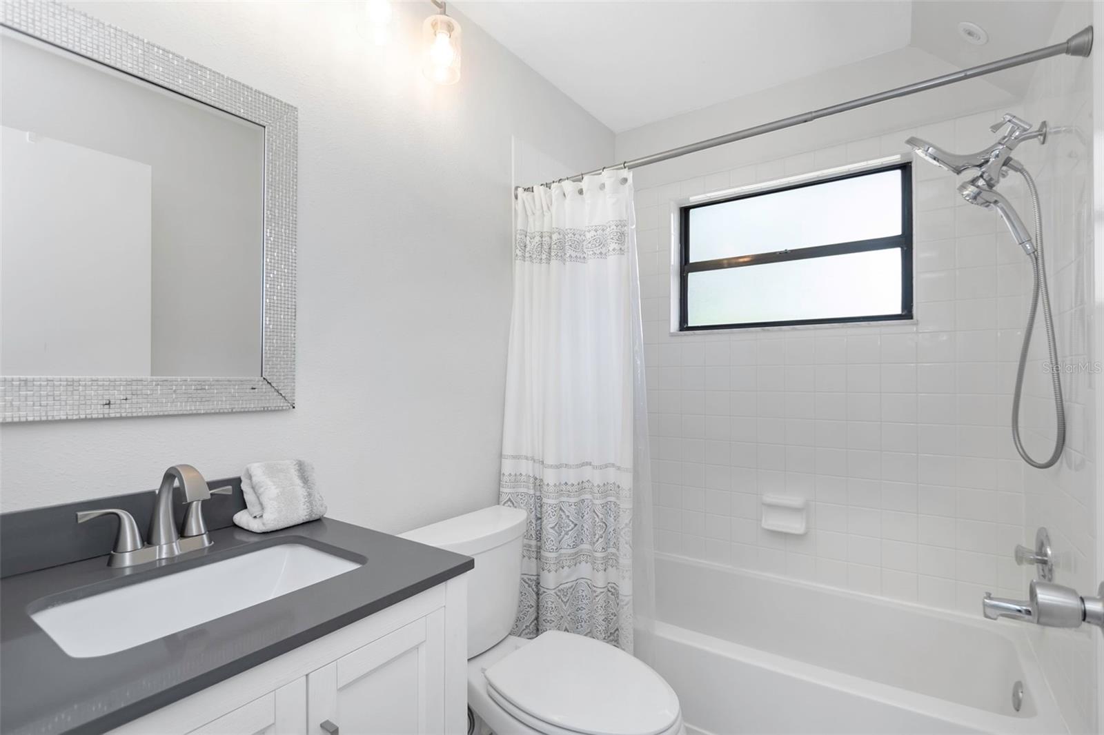 Image 20 of 29 For 200 Pinewinds Boulevard
