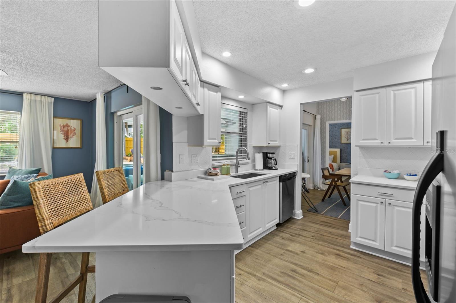 Image 9 of 47 For 1394 Stonehenge Way