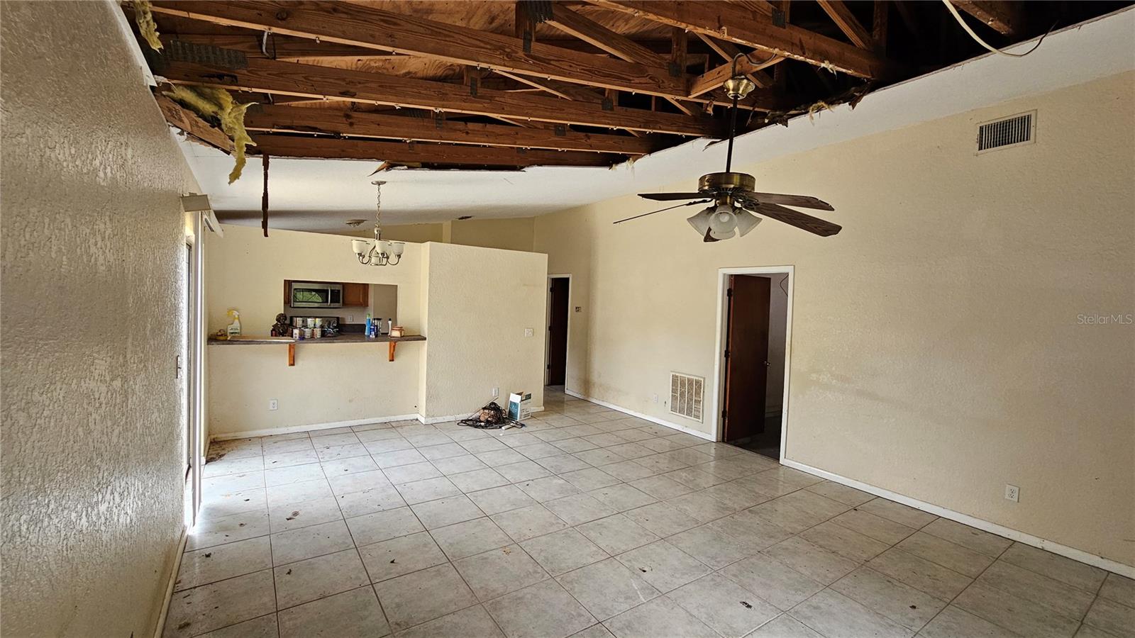 Image 11 of 64 For 7896 42nd Avenue N