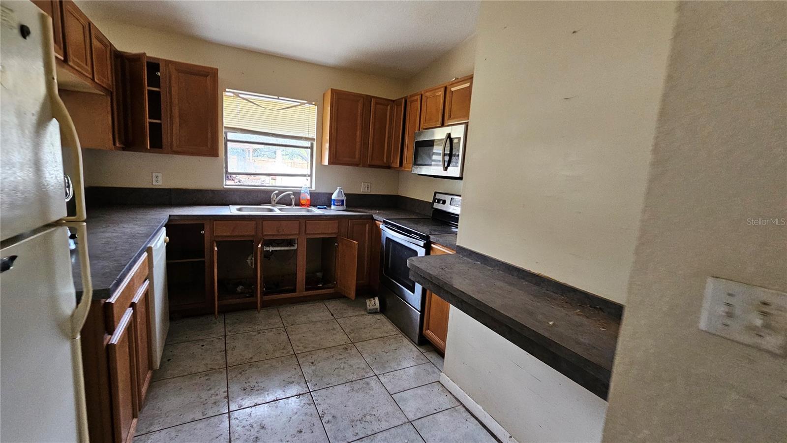 Image 14 of 64 For 7896 42nd Avenue N