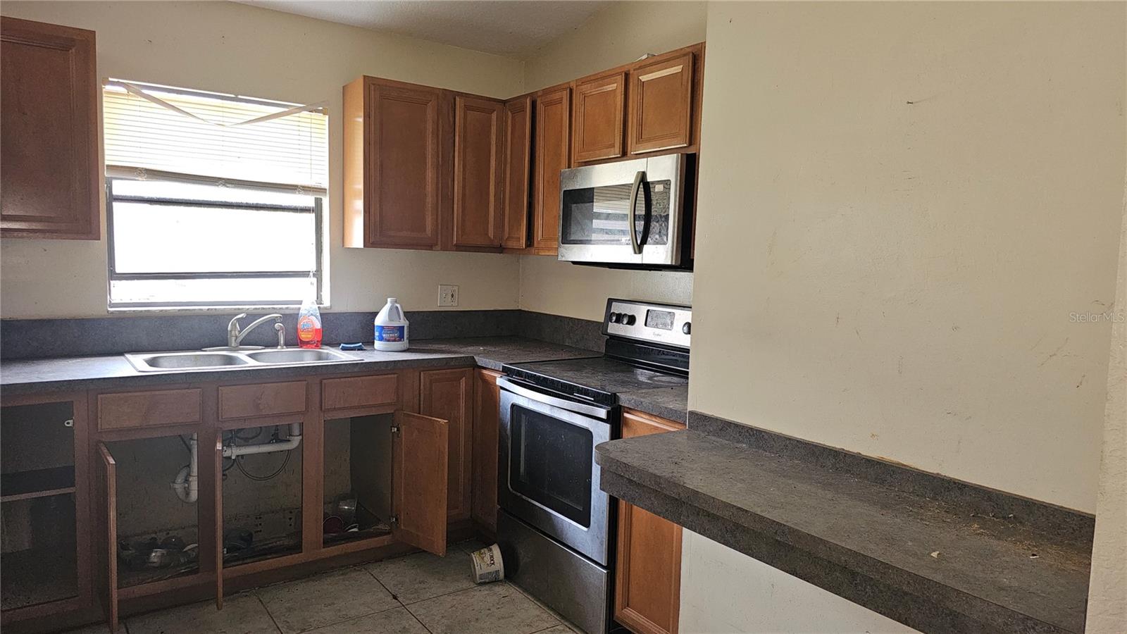 Image 15 of 64 For 7896 42nd Avenue N