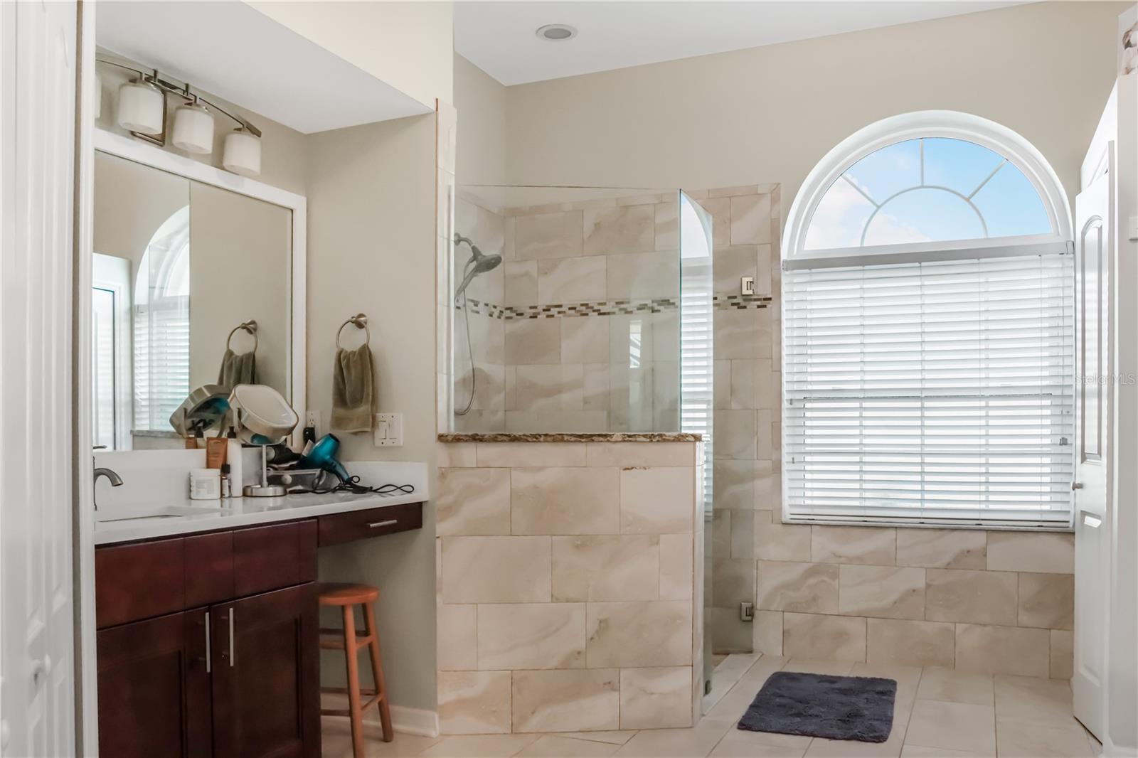 Image 11 of 18 For 7533 Dunbridge Drive