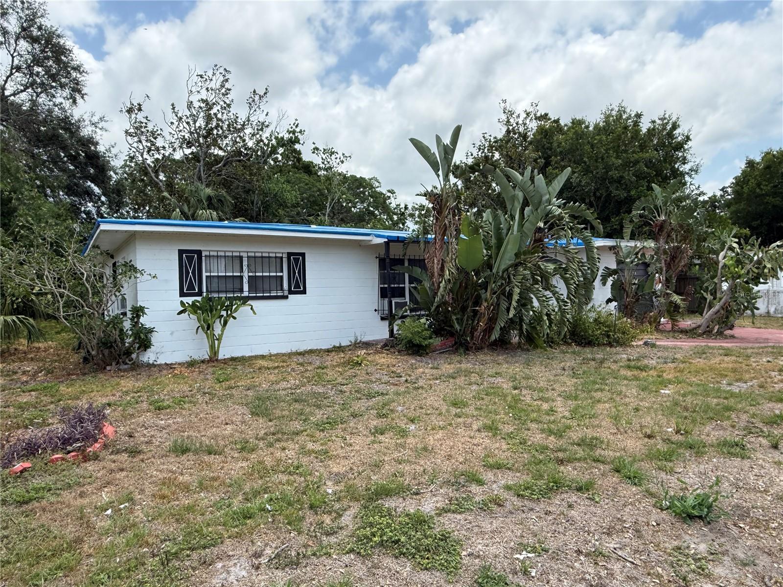 Image 6 of 26 For 6715 16th Street N