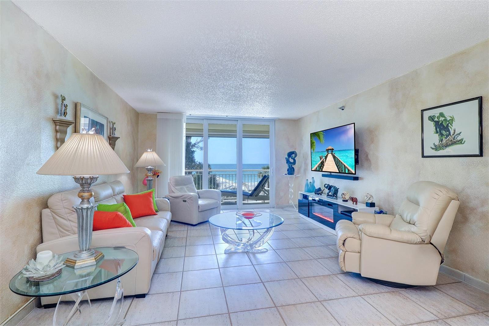 Image 4 of 46 For 2504 Gulf Boulevard 201
