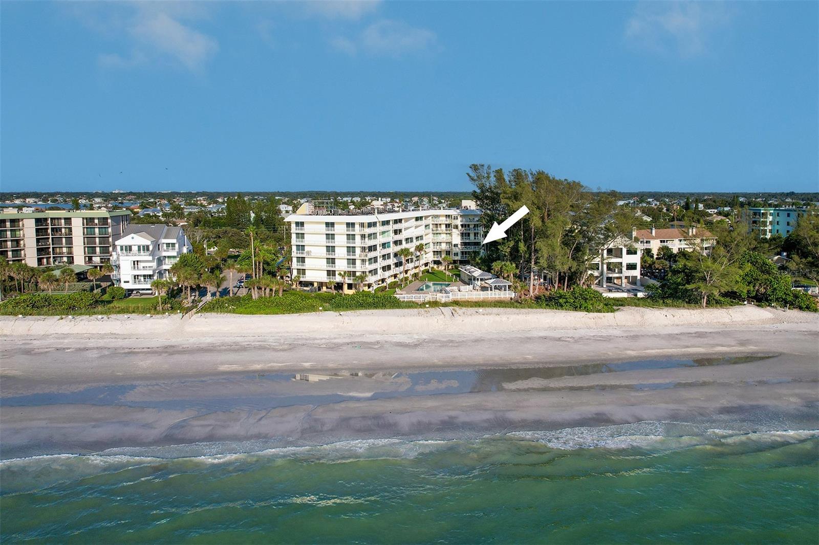 Image 43 of 46 For 2504 Gulf Boulevard 201