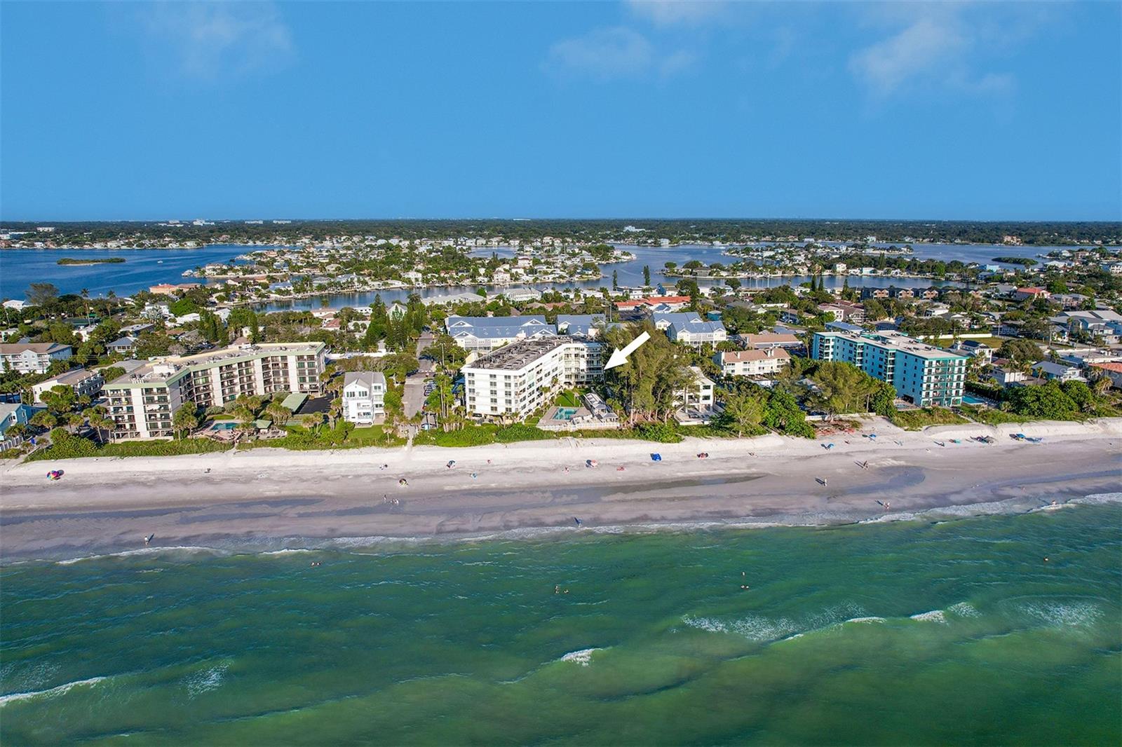 Image 44 of 46 For 2504 Gulf Boulevard 201