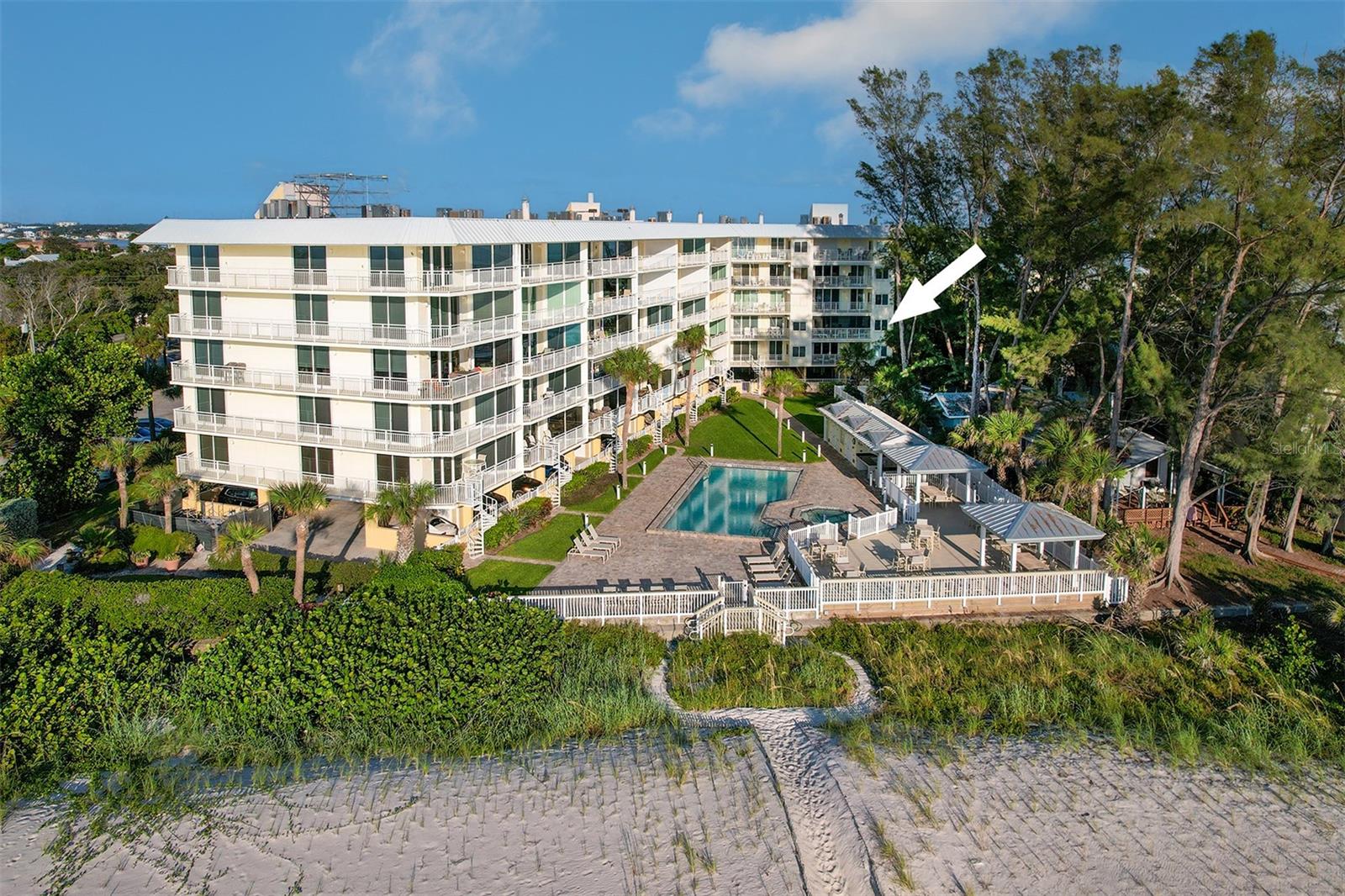 Image 45 of 46 For 2504 Gulf Boulevard 201