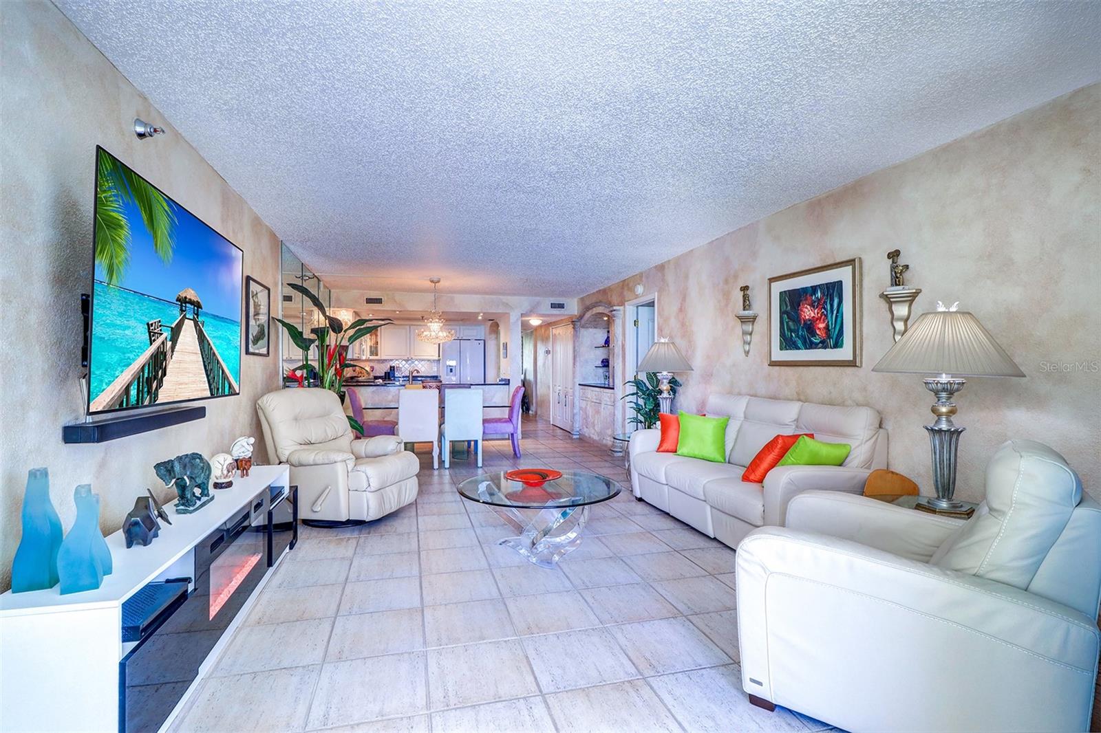 Image 9 of 46 For 2504 Gulf Boulevard 201