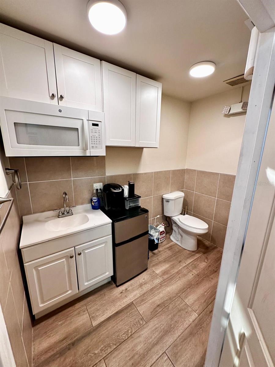 Listing photo id 8 for 3816 Grand Boulevard