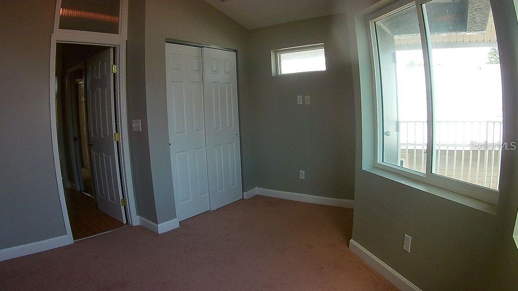 Image 3 of 10 For 57 25th Street N