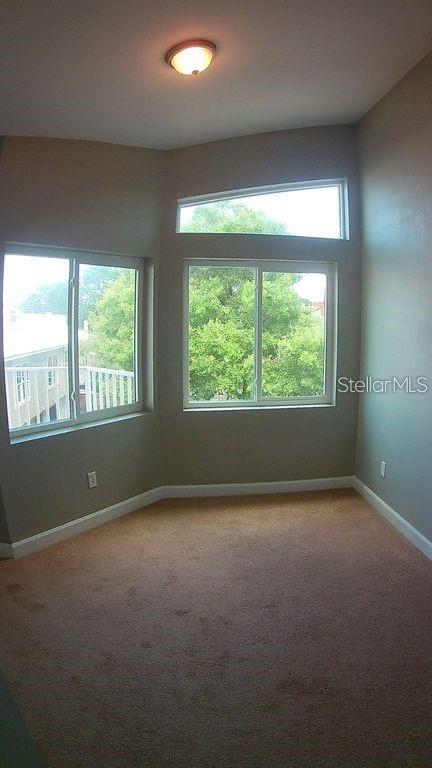 Image 7 of 10 For 57 25th Street N