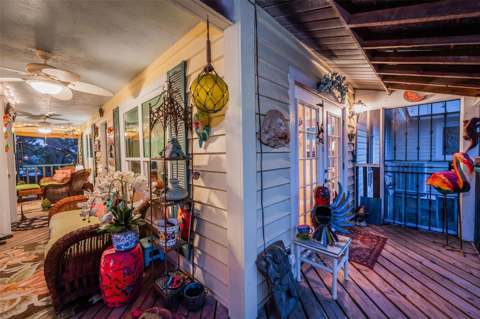Listing photo id 24 for 420 Hanby Street