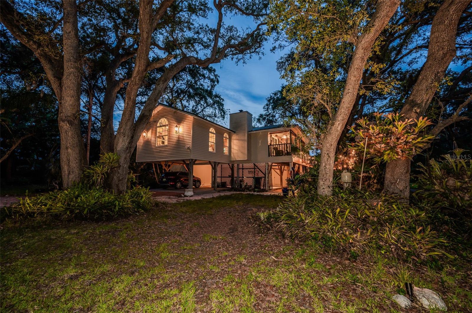 Listing photo id 44 for 420 Hanby Street