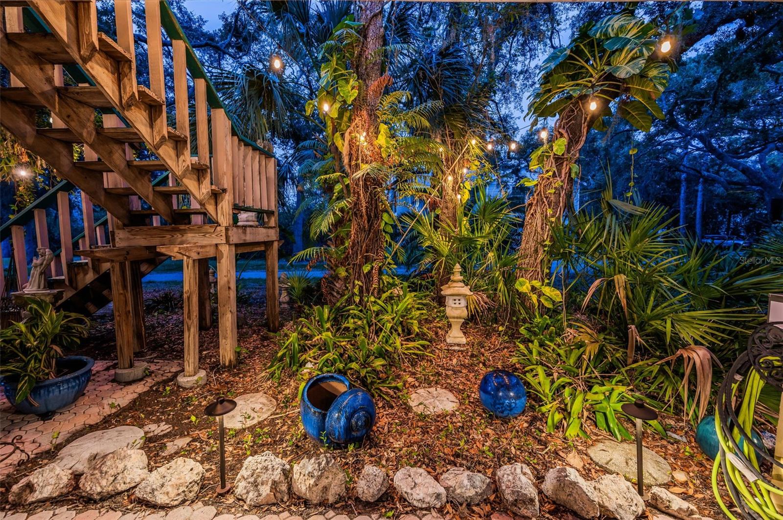 Listing photo id 45 for 420 Hanby Street