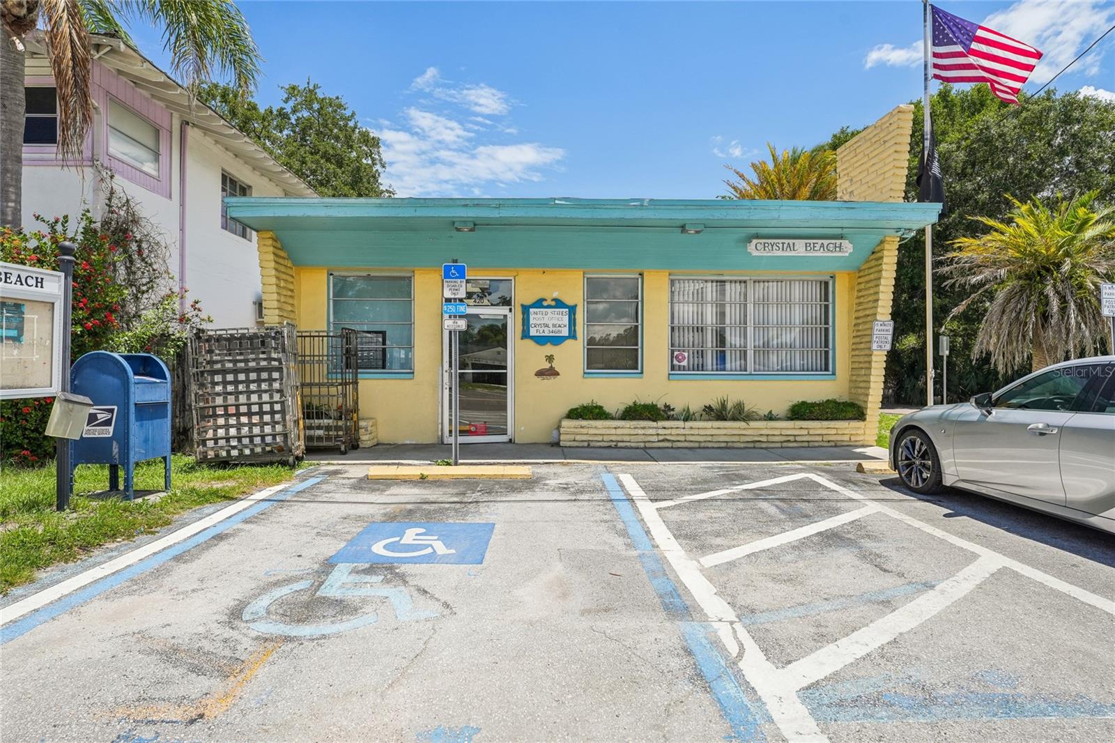 Listing photo id 56 for 420 Hanby Street