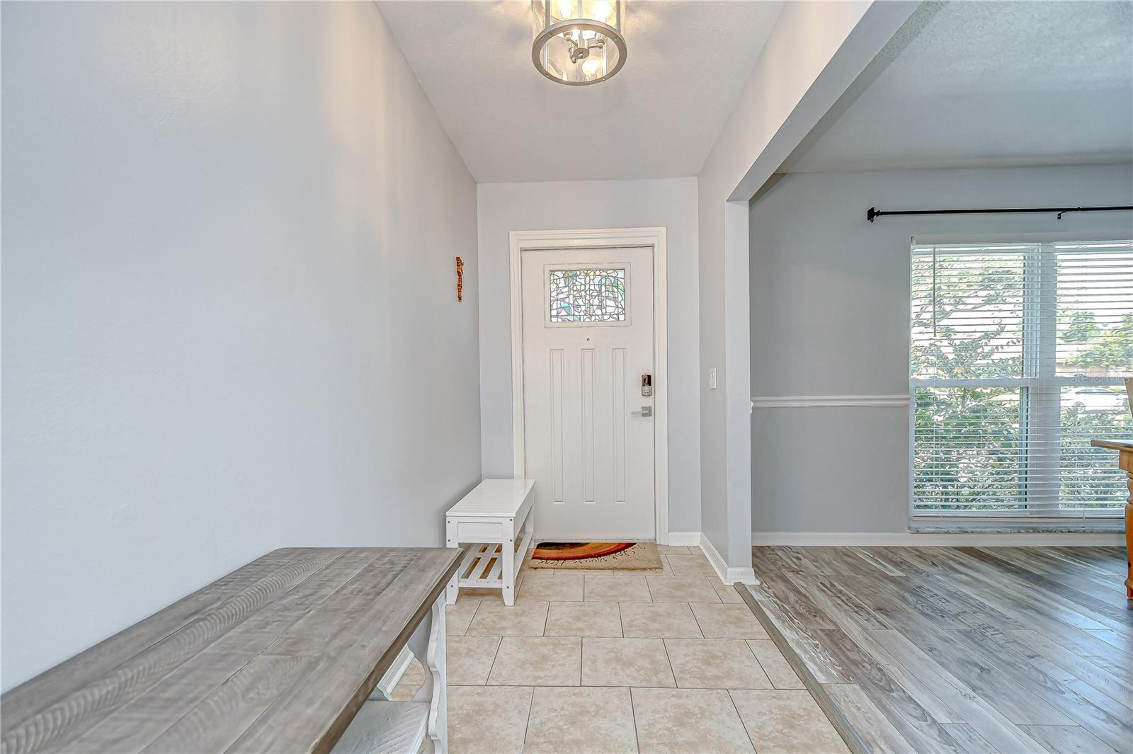 Image 4 of 34 For 2524 Laurelwood Lane