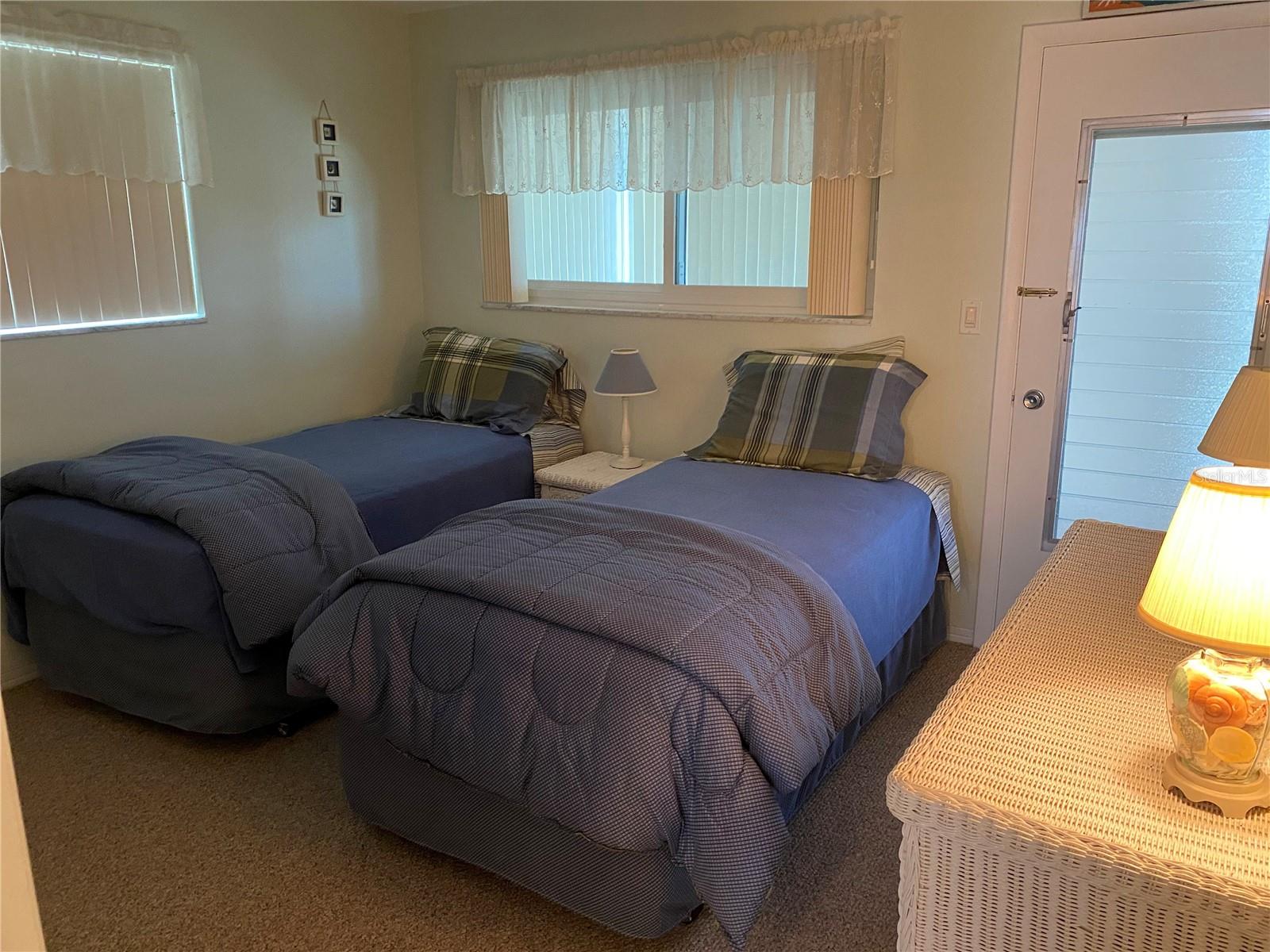 Image 8 of 19 For 8055 112th Street 406