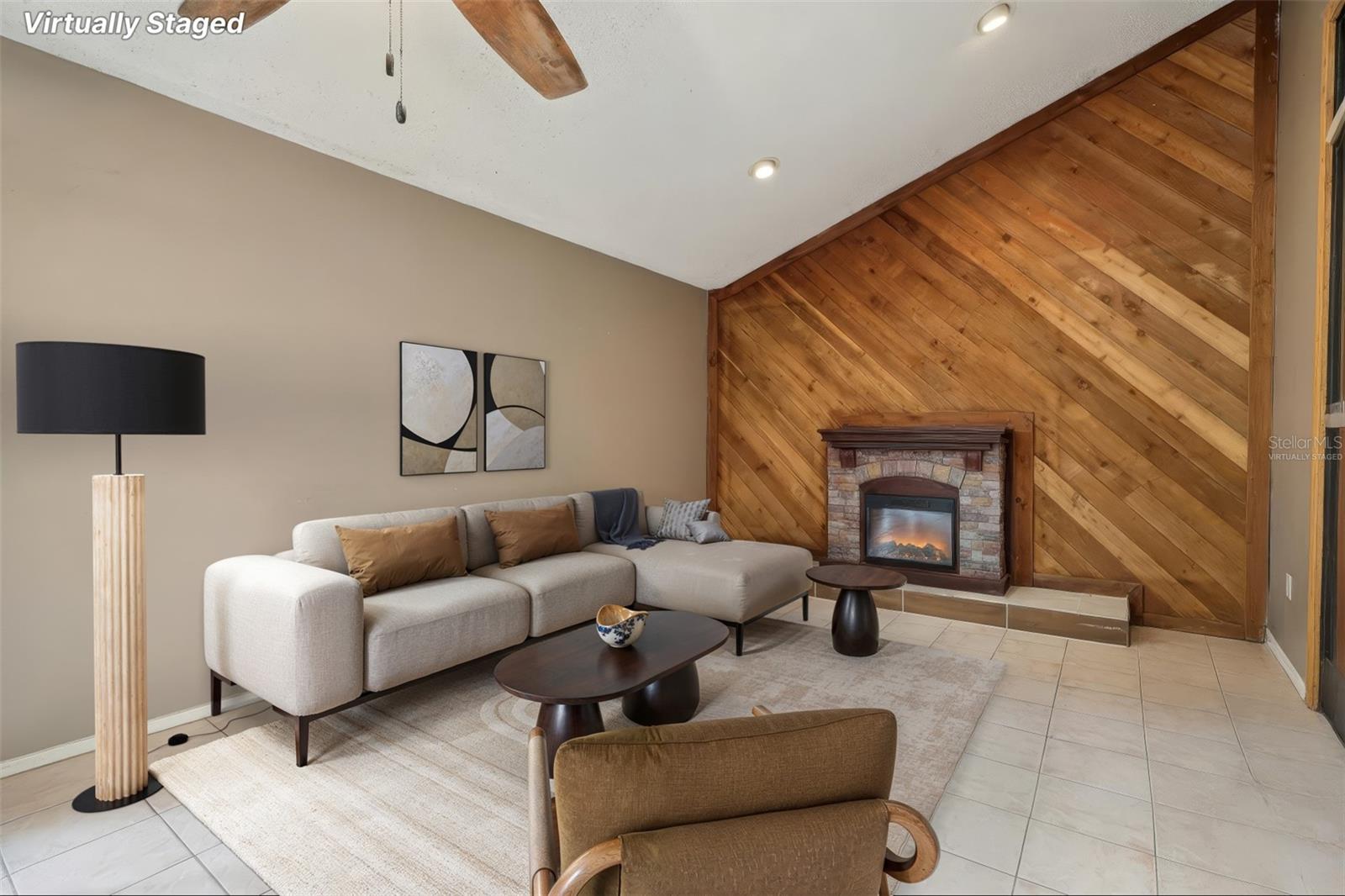 Image 2 of 40 For 3807 Timberlake Road N