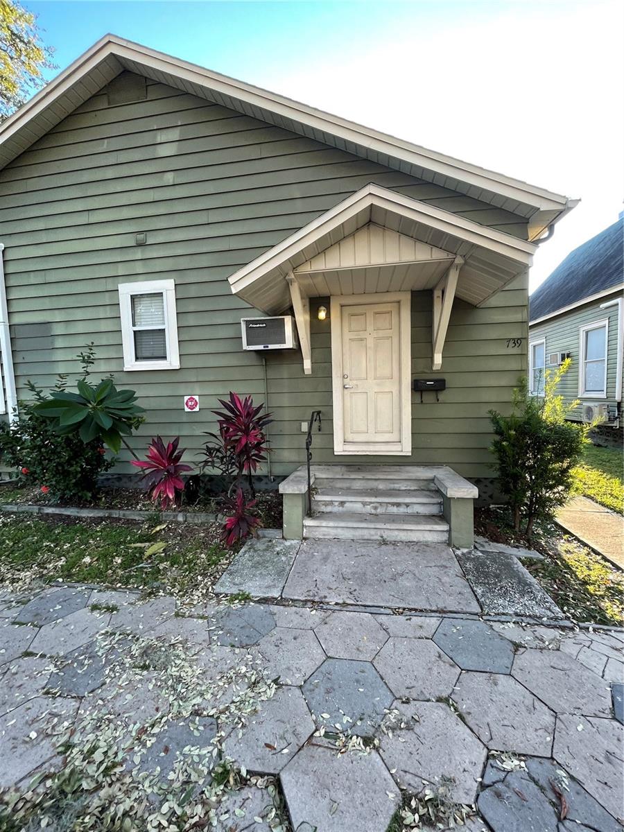 Details for 739 Dartmoor Street N 739, ST PETERSBURG, FL 33701