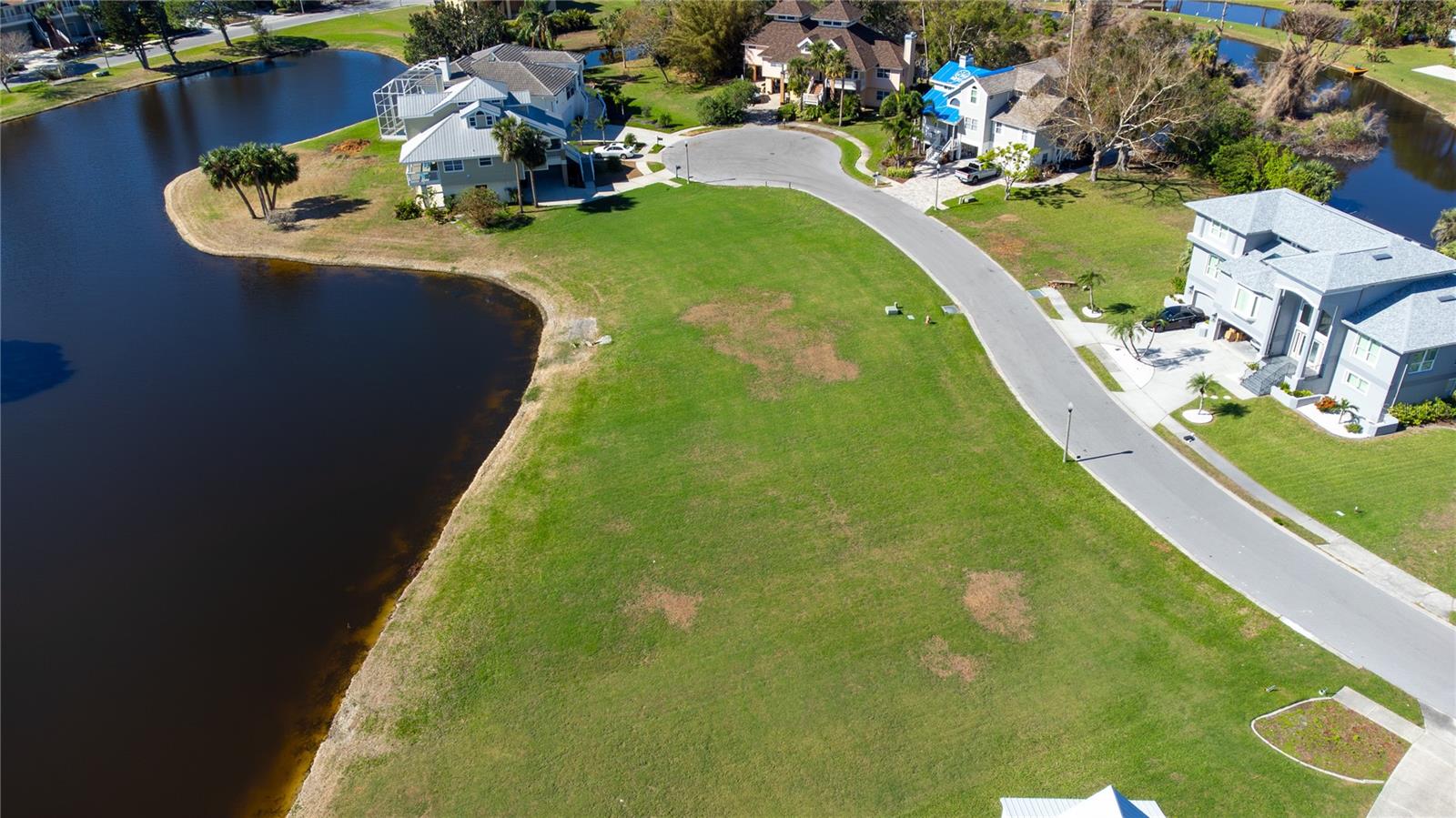 Image 4 of 17 For 85 Sandpiper Pointe Court