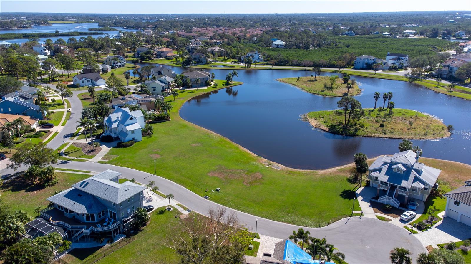 Image 8 of 17 For 85 Sandpiper Pointe Court